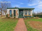 909 Manila Ave, Nashville, TN