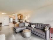 909 N Logan St Apt 5I, Denver, CO 80203