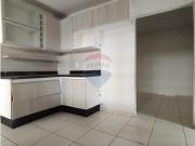 90 Área Útil Casa Alugar, 2 Dormitórios localizado em...