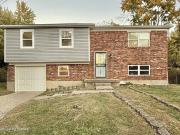 9109 Maiden Ct, Louisville, KY 40229