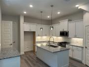 912B W 21st Street