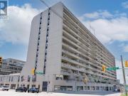 915 55 William Street E, Oshawa O'Neill, ON, L1G 7C9...