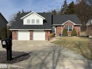 916 Amethyst Ln, Jefferson City, MO 65109