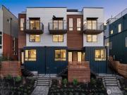 916 C 15th Ave, Seattle, WA 98122