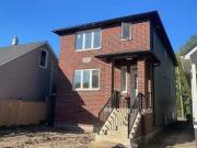 917 Mckay Unit# 2–M R1