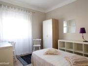 92454 Quarto com cama de solteiro em.