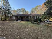 925 Peyton Rd SW, Atlanta, GA 30311