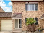 9/25 Surrey Street, Minto, NSW 2566
