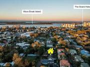 9/26 Government Road, Labrador, QLD 4215