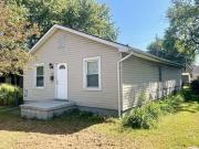 928 East 8th Street 3/1 1032 sqft