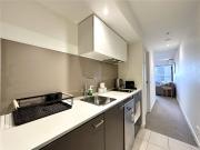 929/572 St Kilda Road