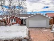 92 Lillian Crescent, Barrie, ON, L4N 5H7 house for sale...