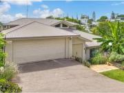 92 Mclean Street, COOLANGATTA House for rent Listed by...