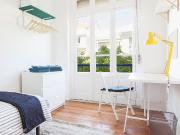 93929 Quarto com cama de solteiro, com.