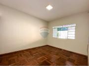 93 Área Útil Casa Alugar, 2 Dormitórios localizado em...