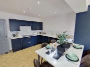 93 Beeston Road, Dunkirk, Nottingham. 6 bed house to...