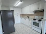 941A Lakeshore Road E, Mississauga, ON, L5E 1E3...