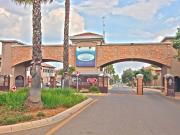 947 m² Land available in Silverwoods Country Estate