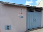 94 Área Útil Casa Alugar, 2 Dormitórios localizado em...