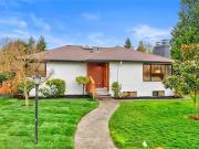 9506 18th Ave NW, Seattle, WA 98117