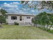 9513 105 Avenue, Grande Prairie, AB, T8V 1G5 house for sale.