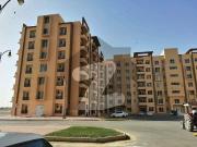 955sq ft 2Bed Lounge Flat FOR SALE Outer Corner...