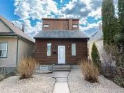 956 Redwood Avenue, Winnipeg, MB, R2X 0X8 house for sale Li.