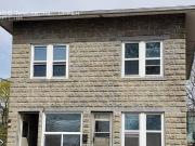 956 Tuscarora St UPPER Windsor ON N9A 3N1 3 Bedroom...