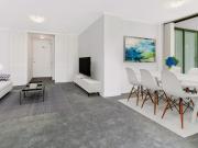 3Bedrooms, 2Bathrooms