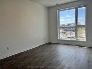 95 Dundas Street W #204