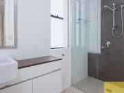 $970 per week / $3,880 Bond