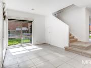 97 Oak Street, Parkville