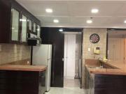 97 sqm 2 Bedrooms w/ Parking in Elizabeth Place, Makati City