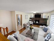 9804 AV NW, Edmonton, AB T5X 4G8 House For Sale | RE/MAX...