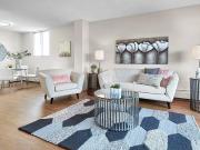 9810 105 St NW