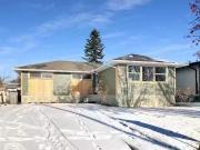9814 104 Avenue, Grande Prairie, AB, T8V 1E4 house for sale.