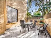 98/2 4 Purser Avenue, Castle Hill Apartment for rent...