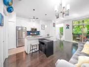 983 Richards Street, Vancouver, BC, V6B 3B6 townhouse...