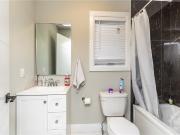 992 994 fisher avenue front 1e ottawa on k1z 6p5