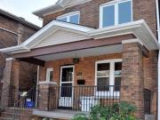 994 Woodbine Ave Apartments for Rent in East Danforth...