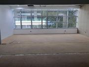 995 sqm office space for rent in Asian Star Building