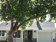 99 51st St, Sacramento, CA 95819