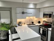 99 9 Windermere Avenue