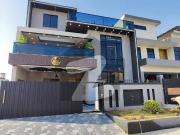 9.5 Marla Double heighted House for Sale Prime Location...