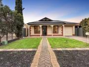9 Almond Circuit, Munno Para West, SA 5115