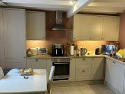 9 bed house for sale