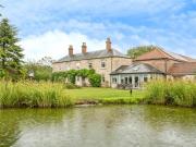 9 bedroom detached house for sale