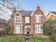 9 bedroom detached house for sale