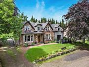 9 bedroom detached house for sale