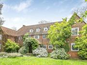 9 Bedroom Detached House For Sale In London